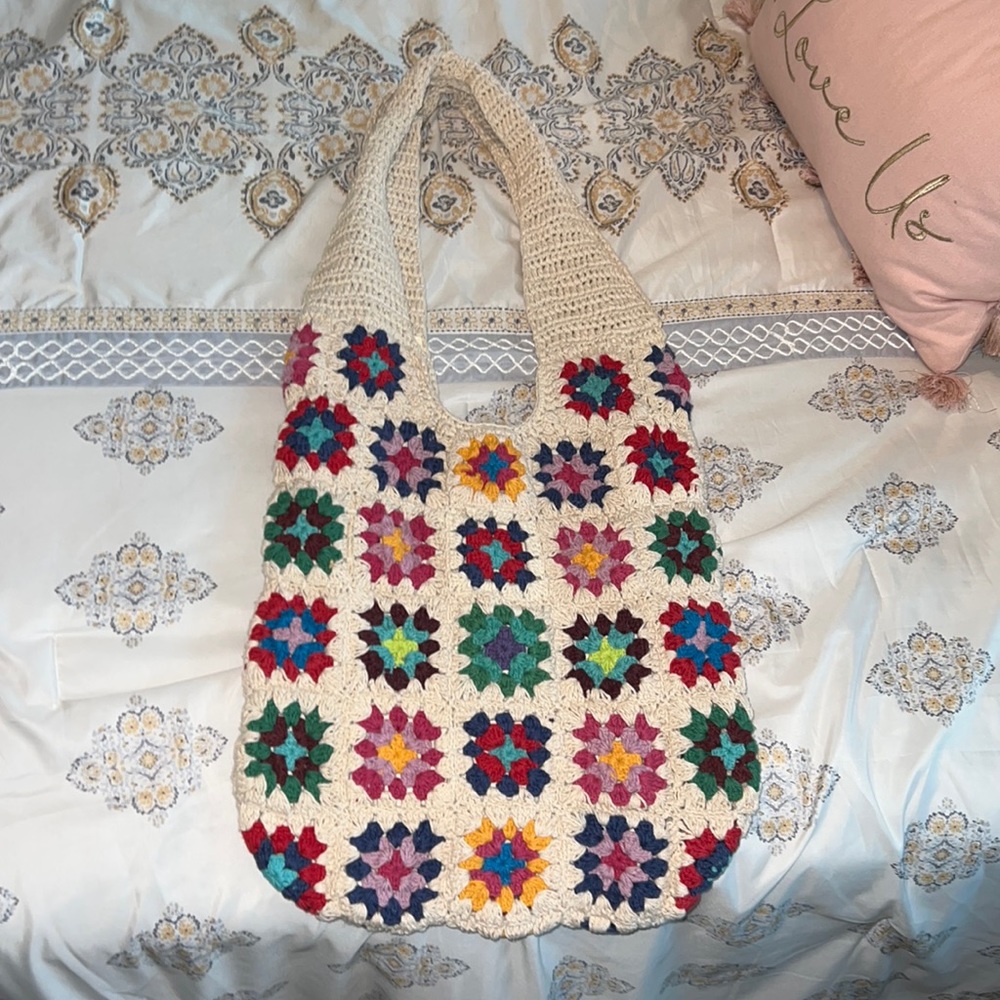 Granny Square Crocheted Tore Bag